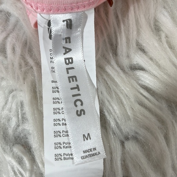 FABLETICS Lisa Jersey Tank “Girls Can Do Everything” Pink Size Medium New - Picture 6 of 8